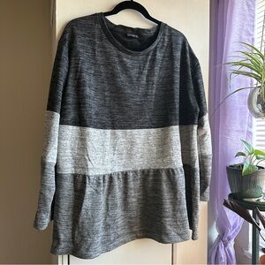 Bloomchic Long Sleeve T-Shirt, Dark-Light Grey Colorblock, Size 18-20 (2X)